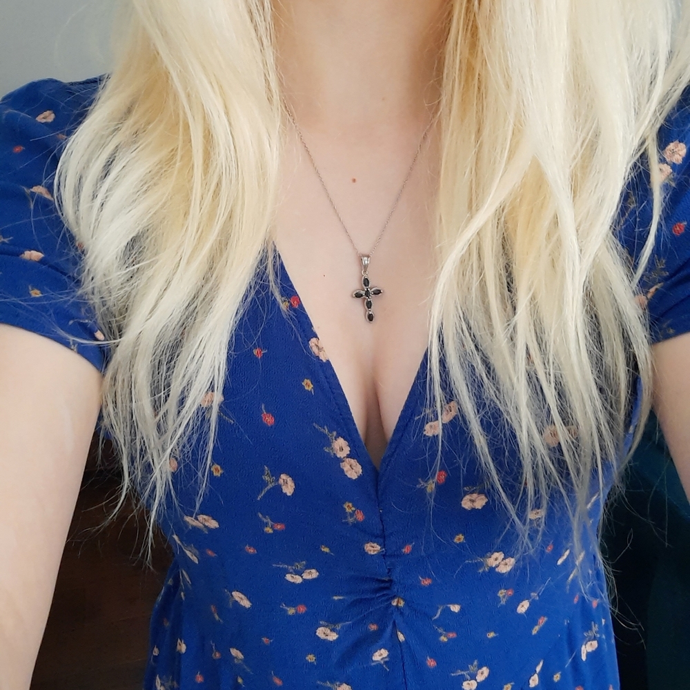 american eagle blue floral vneck shortsleeve dress